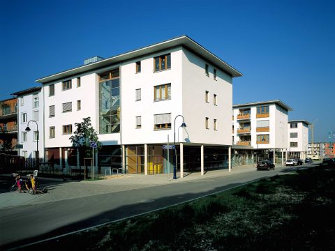 Wohn- und Geschäftshäuser Gerda-Weiler-Straße