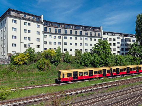 Sanierung und Wohnungsneubau Grellstraße in Holzbauweise
