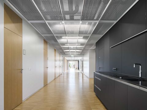 Sanierung Bürogebäude KNF Neuberger